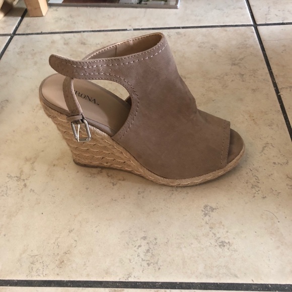 Merona wedges - Picture 1 of 6